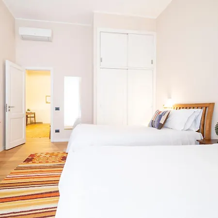 Apartment Palazzo Planeta *