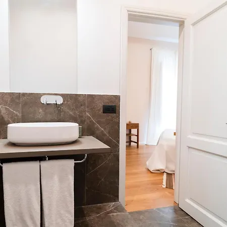 Palazzo Planeta Apartment *