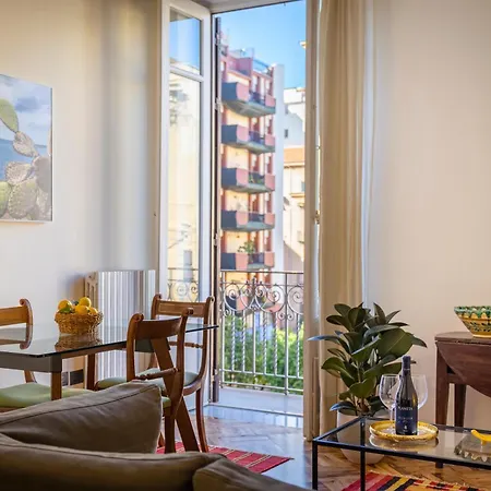 Palazzo Planeta Apartment