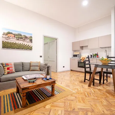 Palazzo Planeta Apartment *